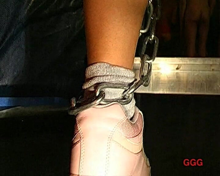 GGG John Thompson Classic Retro: Ggg John Thompson - 可爱的女学生想吞下去