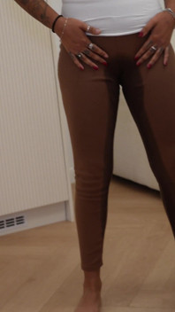 Sorellastre Bagno jeans e leggings