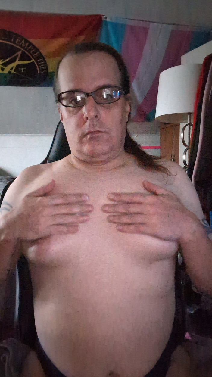 Divine Diana: Gotta Use Lotion....