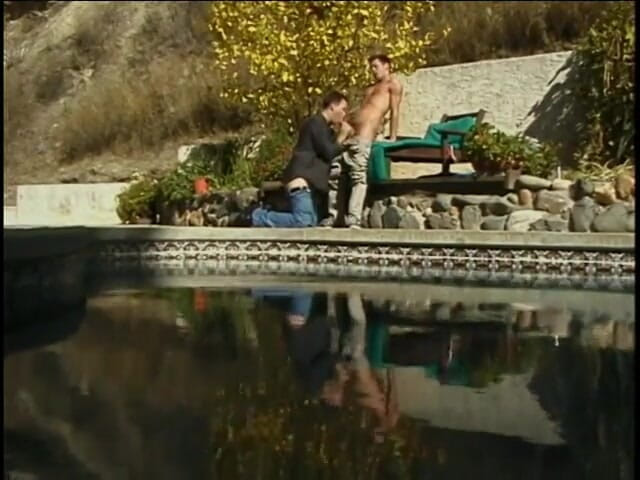 Gays Case: Horny stud nails his gay partner outdoors