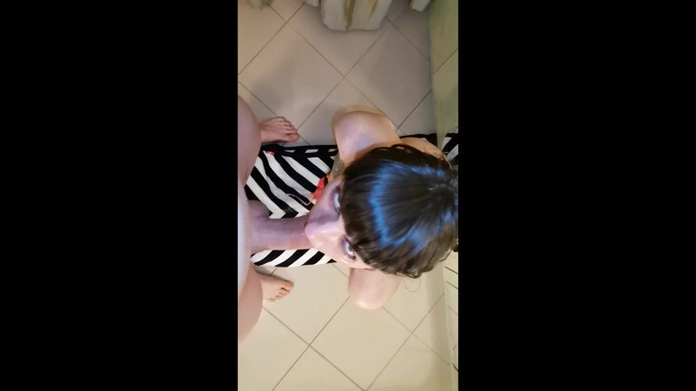 Iliketobeaslut: Rough and extreme face fuck with facial