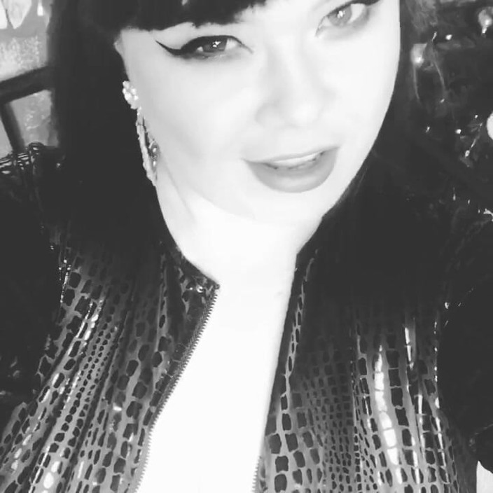 Roxanne Miller: Black and White Goddess