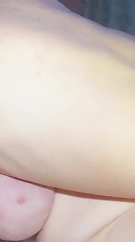 我的热辣人妻leella和壮男在传教士式中