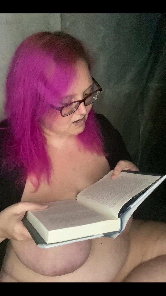 Sara Star: Lecturas desnudas: Sra. encontrada en una botella