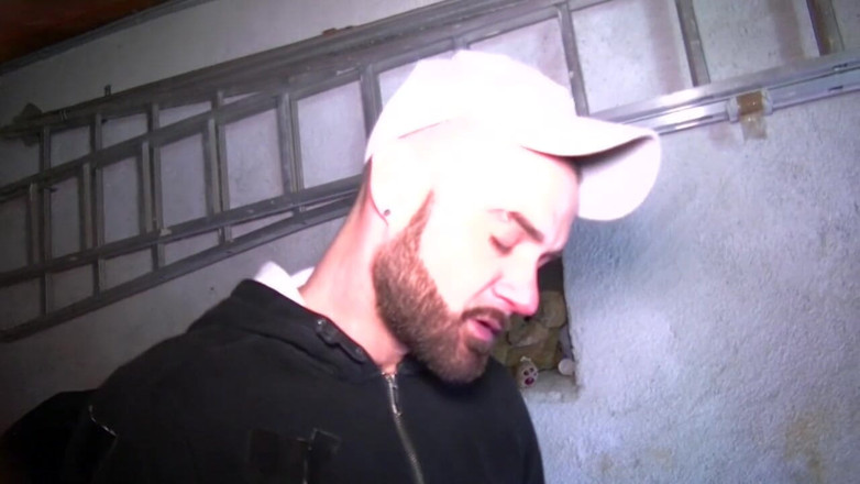 STRAIGHT BOY CURIOUS: Doi prieteni heterosexuali se distrează