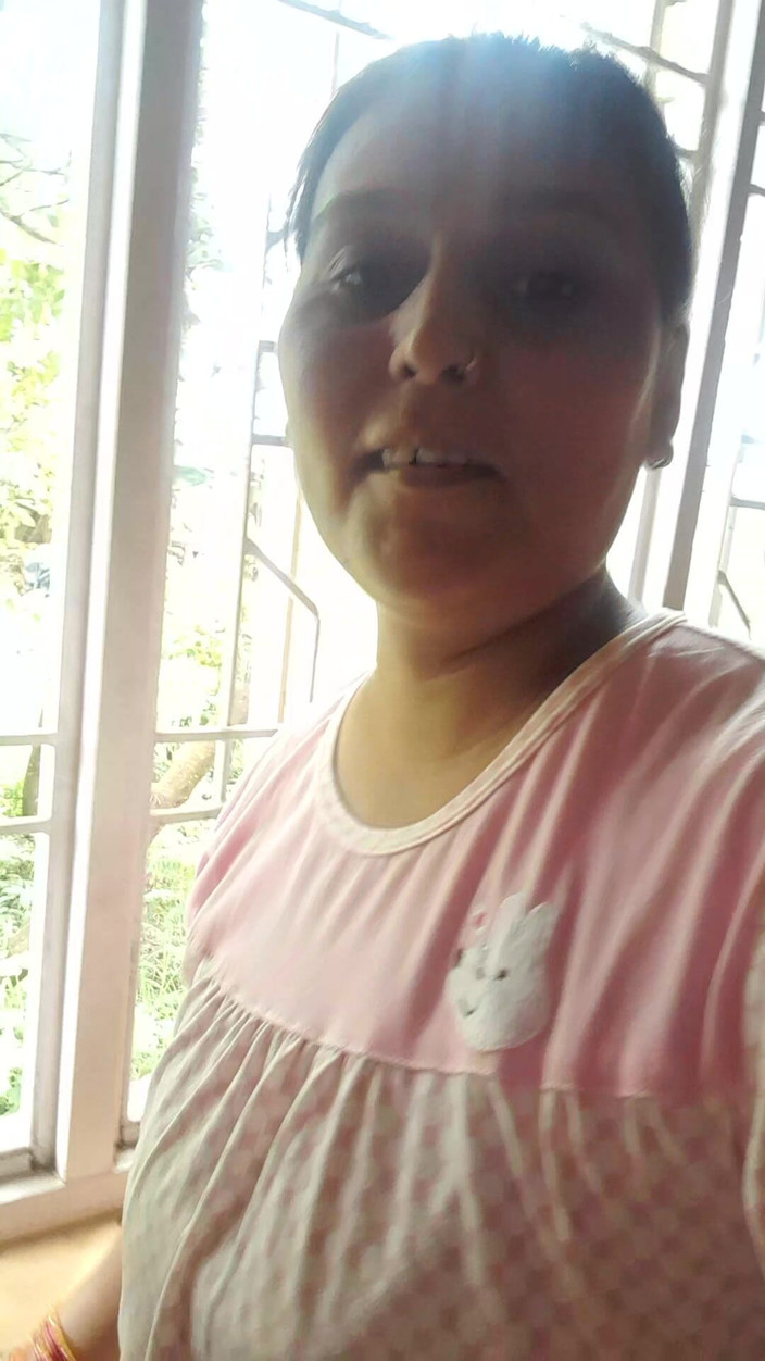 Puja555: Desi w kuchni