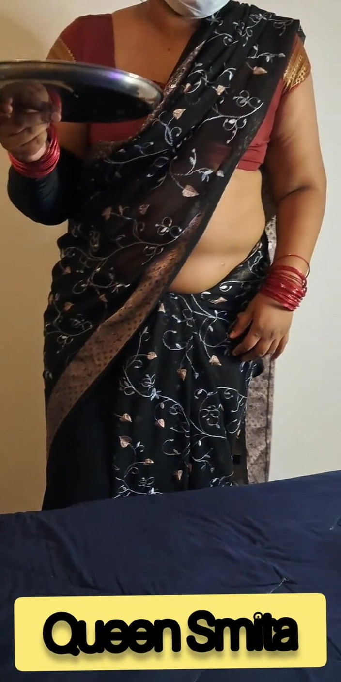 Goddess Silk Smita: Amma không muốn chia tay con trai riêng