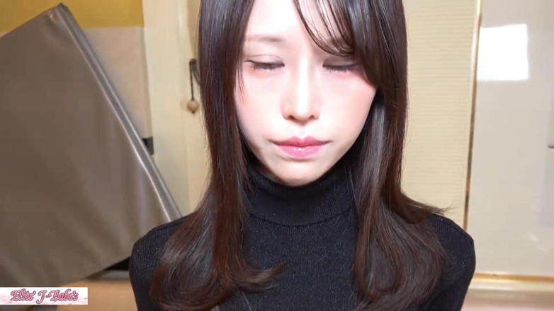 Studio Modern Shunga - JAV: Slender beauty - duas gozadas internas surpresa presente de Papai Noel...