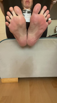 TunjukKan Kaki