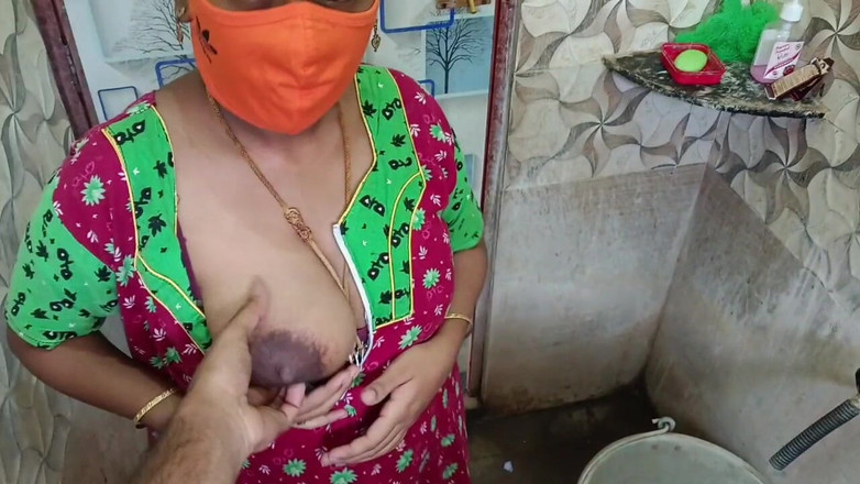 Mami4711: Bathroom Hot Girl It's Very Amezing Moment in Stepmom and...