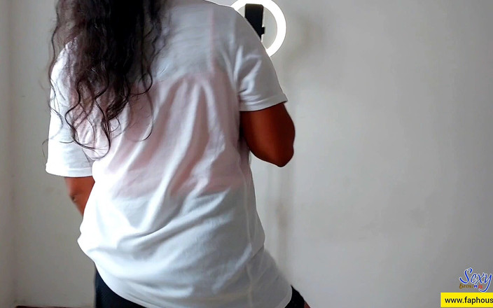 sexybrownis: 继妹的性感舞蹈 - 以粗暴快速性爱结束