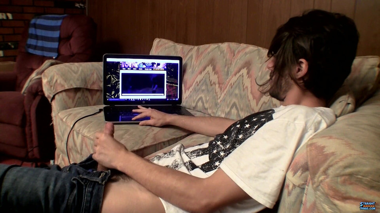 Straight naked thugs: Devin si gode il suo porno