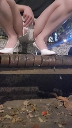Outdoor Masturbation Is Very Exciting