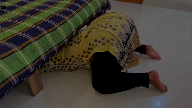 Aria Mia: When Stepmom Stuck Under Bed Stepson Give Her Unlimited Fuck!