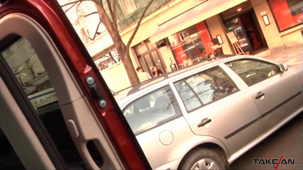 Take Van: Deux filles sexy partagent une bite amateur