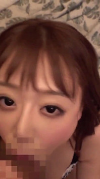 Pov - video model gal super populer dengan 50.000 pengikut lagi asik masturbasi, difilmkan eksklusif untuk ent