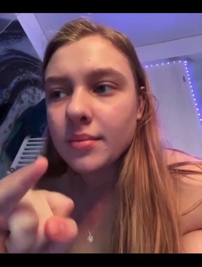 JuiceLussie: Fucking Tight Pussy with Big Dildo