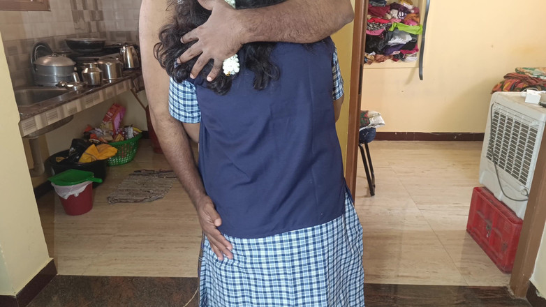 Magilmathi: Südindische studentenuniform virales video