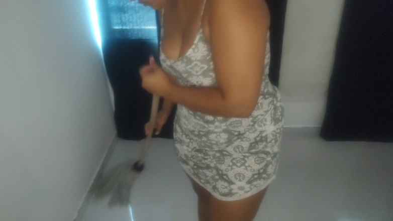 PABLO N3GROBAR: シーズン4 - カミー・ライブ・クリーニング