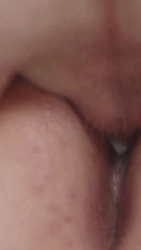 Alex ngentot memek sempit jadynn rough dan deep-hard sampai dicrot di dalam!