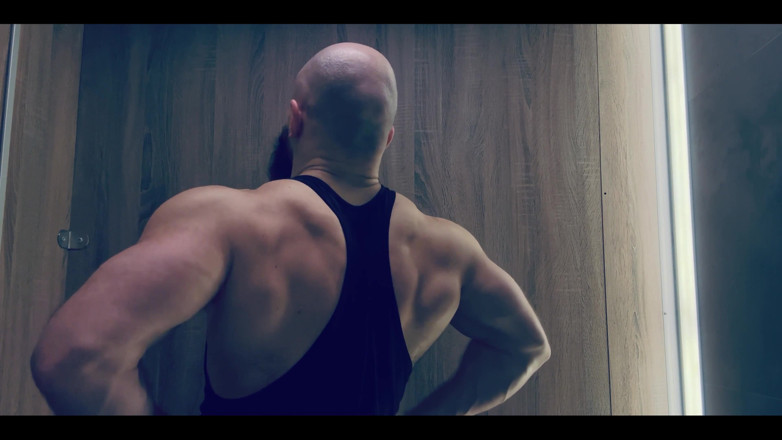 Mister Stone: Starker mann