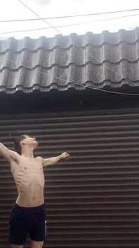 399581438682341376.mp4