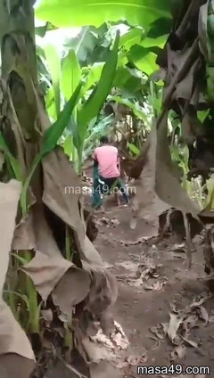 DeadBattery: आंटी अपने प्रेमी के साथ पति द्वारा पकड़ी गई