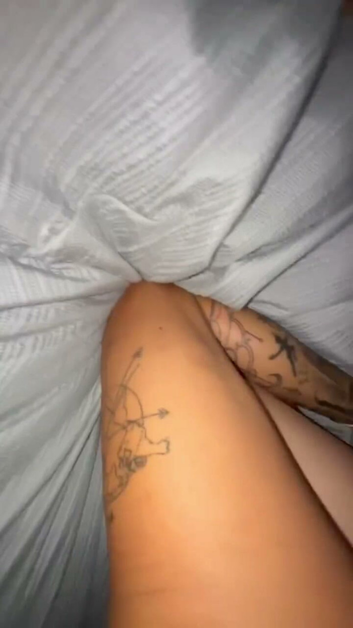 Danae Mari: Festa del sesso veloce con Danae mari e lacey Jayne