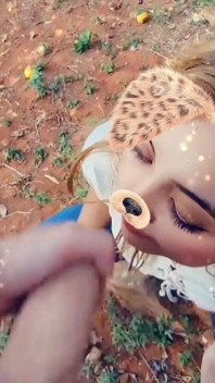 สาวลาติน่า blonde ดูดควย