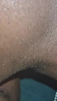 Mio marito lecca il mio buco del culo e succhia il mio clitoride orgasmi intensi
