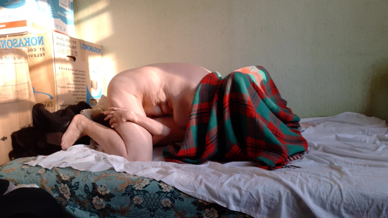 Lesbian-illusion: Tư thế 69 nóng bỏng giữa hai hàng xóm đồng tính nữ