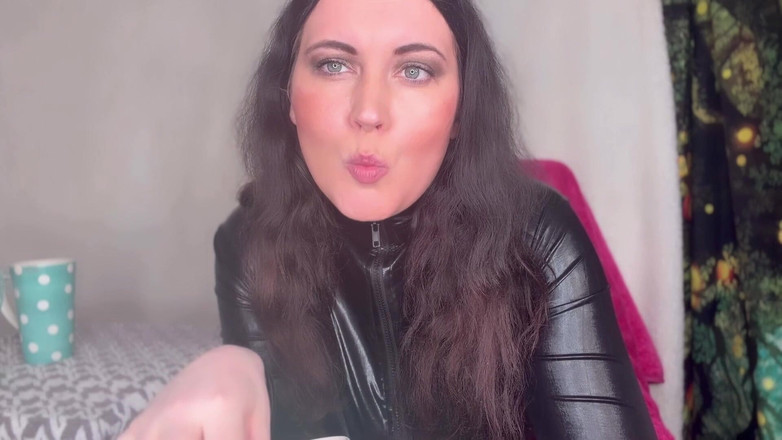 MissFFW: Slečna Ffw Asmr jí maliny