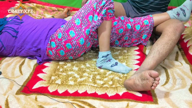 Meerut porn video – Indian Housewife Fucked by Husband’s Younger Friend