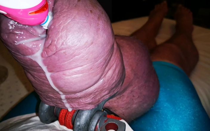 Monster meat studio: Dubbel sperma en urethrale inbreng in mijn gigantische pik