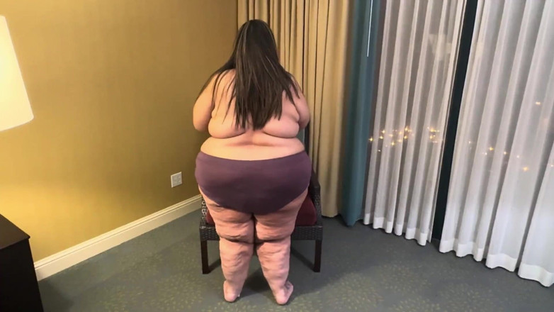 Plump Paradise: Paradiso grassoccio: vestito da hotel e spreme 2