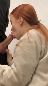 18letá Studentka Nutí Svého Nevlastního Bratra Stříkat Dvakrát, Než Se Jejich Rodiče Dostanou Domů!!