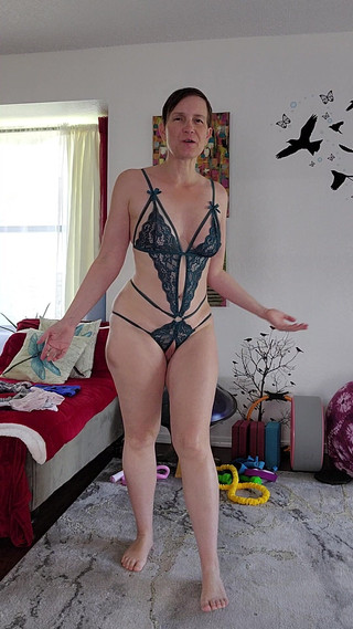 Aurora Willows: Sex žhavá zkouška