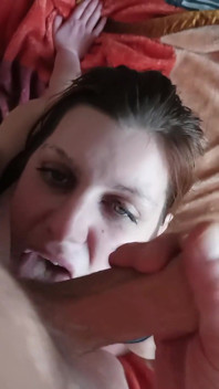 Compilation di miLF amatoriali in bocca fatta in casa