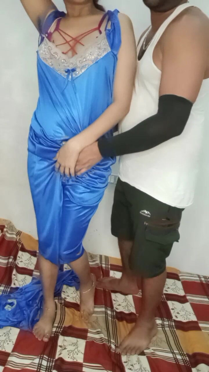 cuteindiancpl21: Tesão aluguel garoto óleo massagem sua amante e foda