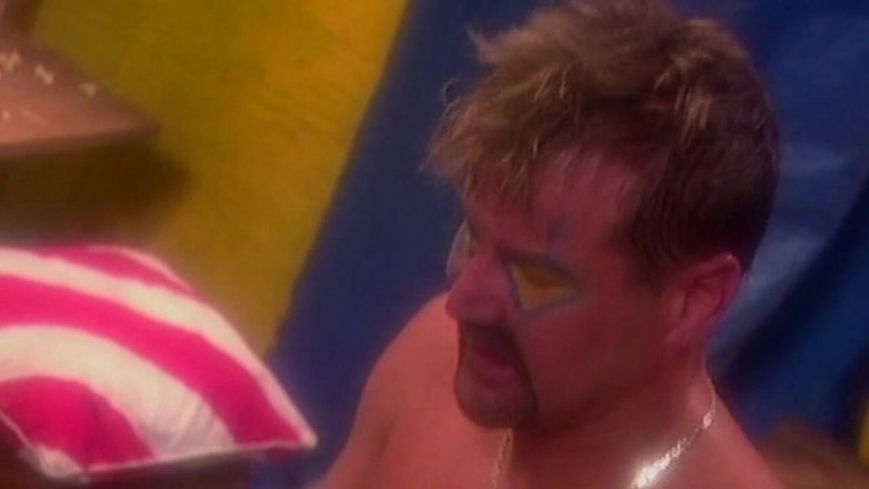 XXXEROTICONLY: Неслухняну красуню-клоуна облизують і жорстко трахають