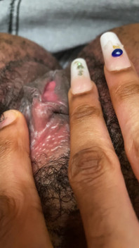 Showing Pussy