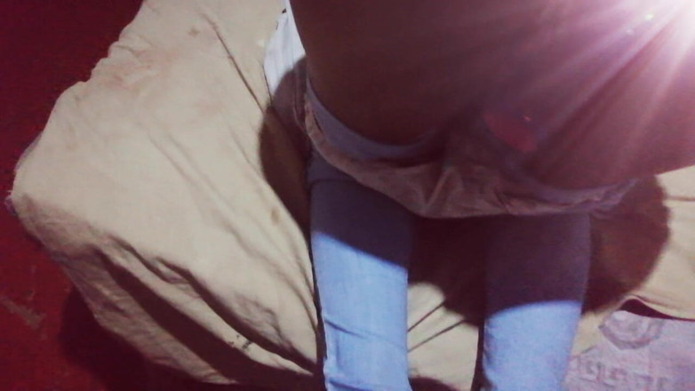 Tina Baby: Mẹ kế của tôi đến thăm tôi để làm tình