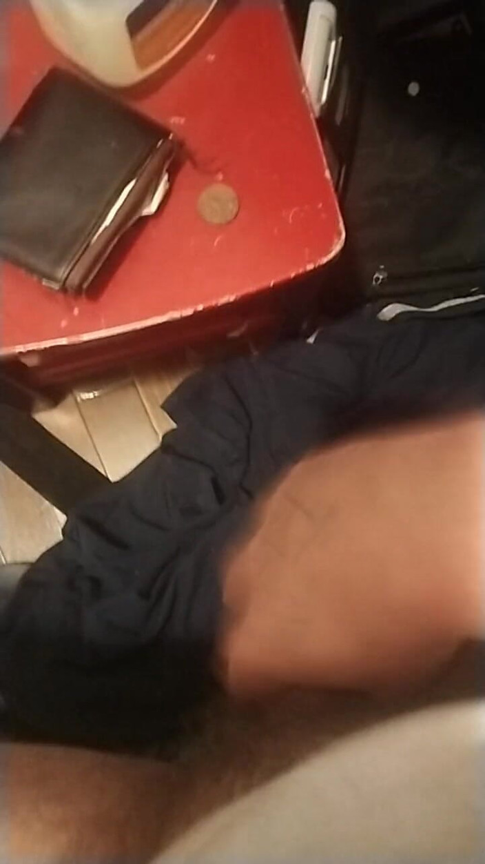 Buddy_Cuck: मेरे छोटे लंड को अंतरजातीय पोर्न में झड़ना और इतनी तेजी से स्खलन करना