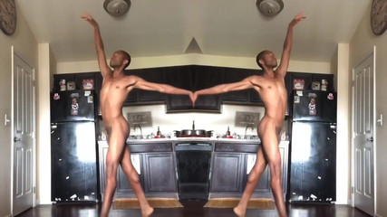 Karma Rainbow Smith D: Ferma la vera diffusione. No covid, apri gli occhi, poi...