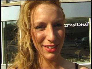 Lucky Cooch: Blonde babe shows amazing natural tits