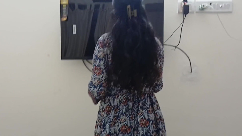 Desisexqueen: Hintli hizmetçi ile romantik seks