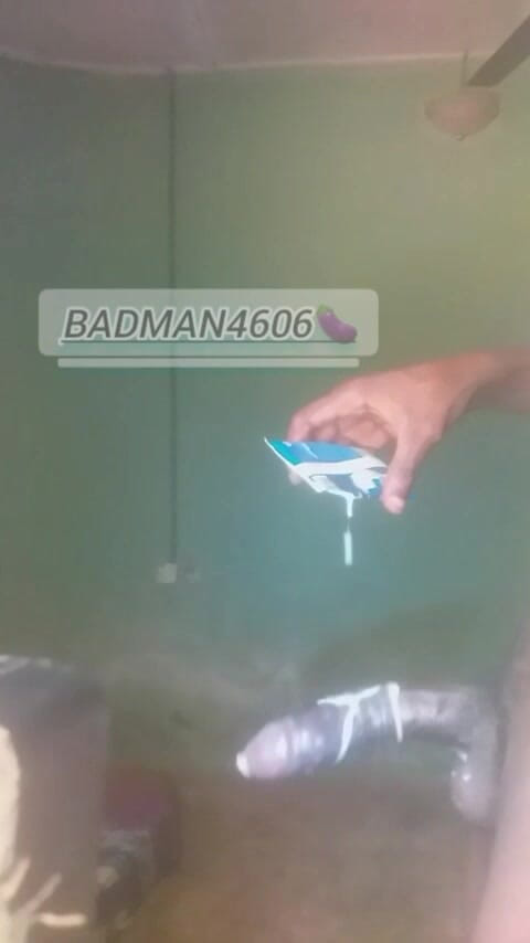 Badman4606: Жадный чувак-гей хорошо трахается и чистит