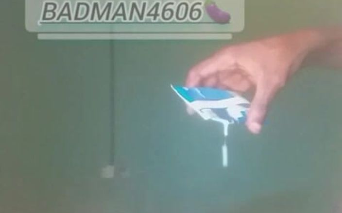 Badman4606: Açgözlü eşcinsel adam güzel ve temiz sikişiyor