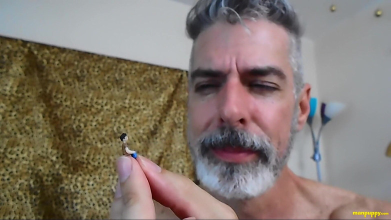 Man Puppy: Elle se faufile sur son beau-père au lit - papa géant 3