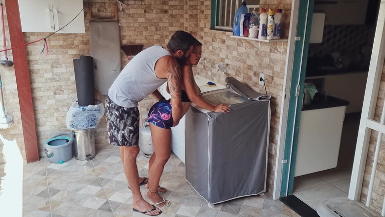 MarieChell: Ho scopato mia moglie come piace a lei, facendo il...